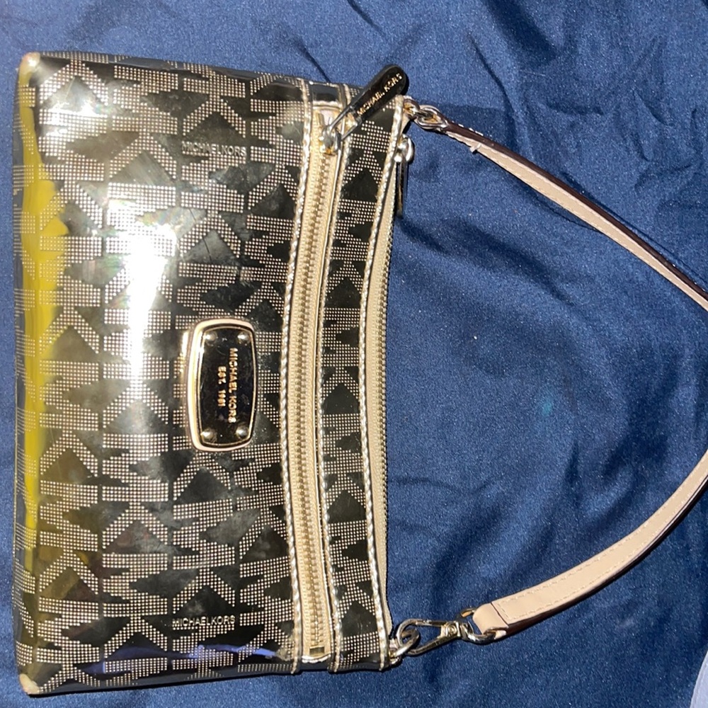MK WRISTLET